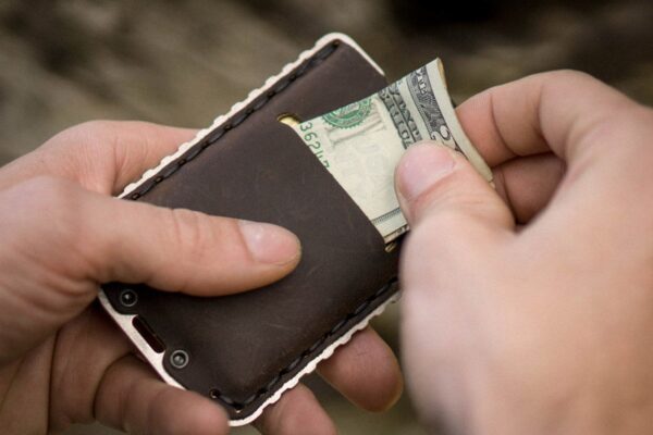 Trayvax Ascent Slim Minimalist Wallet
